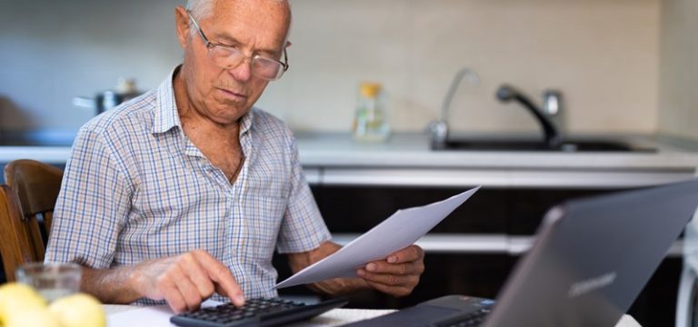 Tariefmaatregel op doorbetaald pensioen is geen discriminatie
