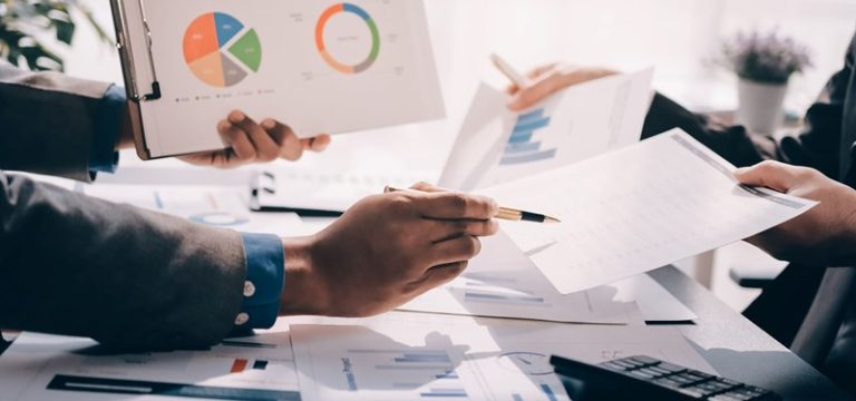 Recht op alle voordelen uit aandelen is aanmerkelijk belang