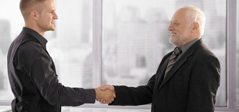 Schenking aandelen aan trouwe werknemer is geen loon